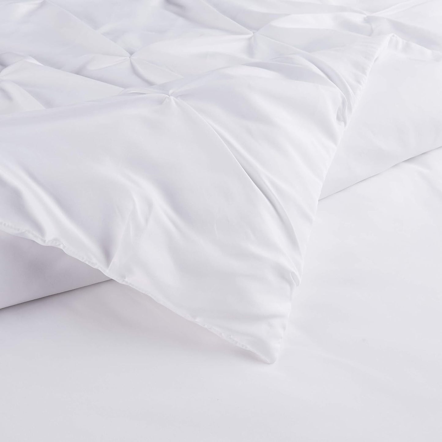 Microfiber Pinch Pleat Duvet Cover Set -3 pcs, King, Bright White, Geometric